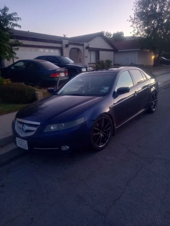 2005 Acura TL 3rd Gen - Image 10 of 10