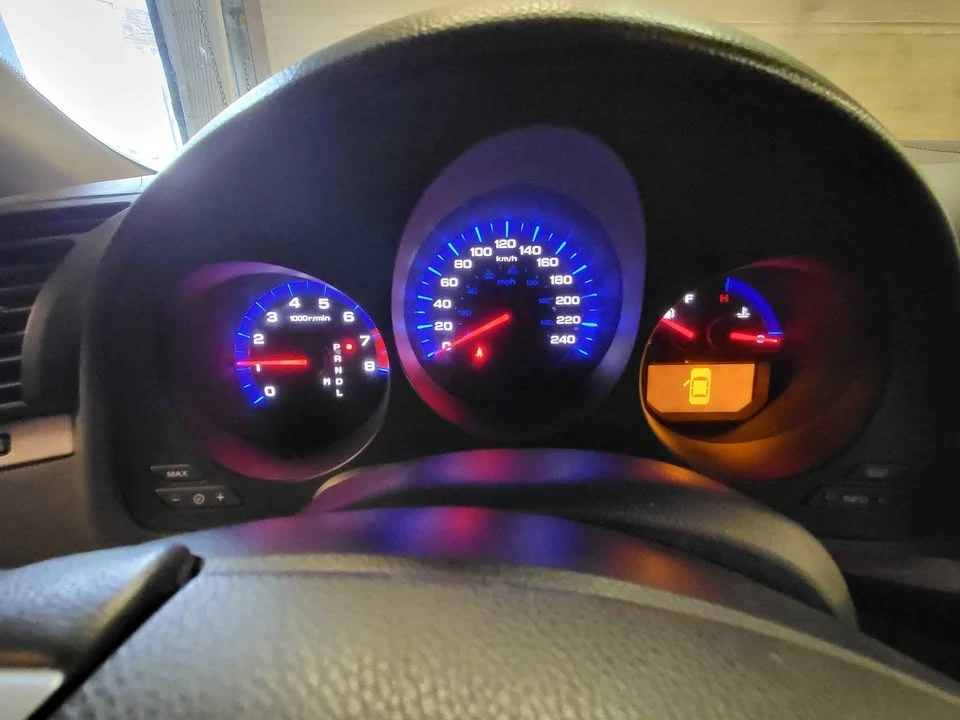 2005 Acura TL 3rd Gen - Image 6 of 10