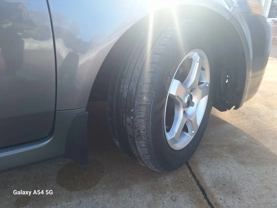 2005 Acura TL 3rd Gen - Image 3 of 18