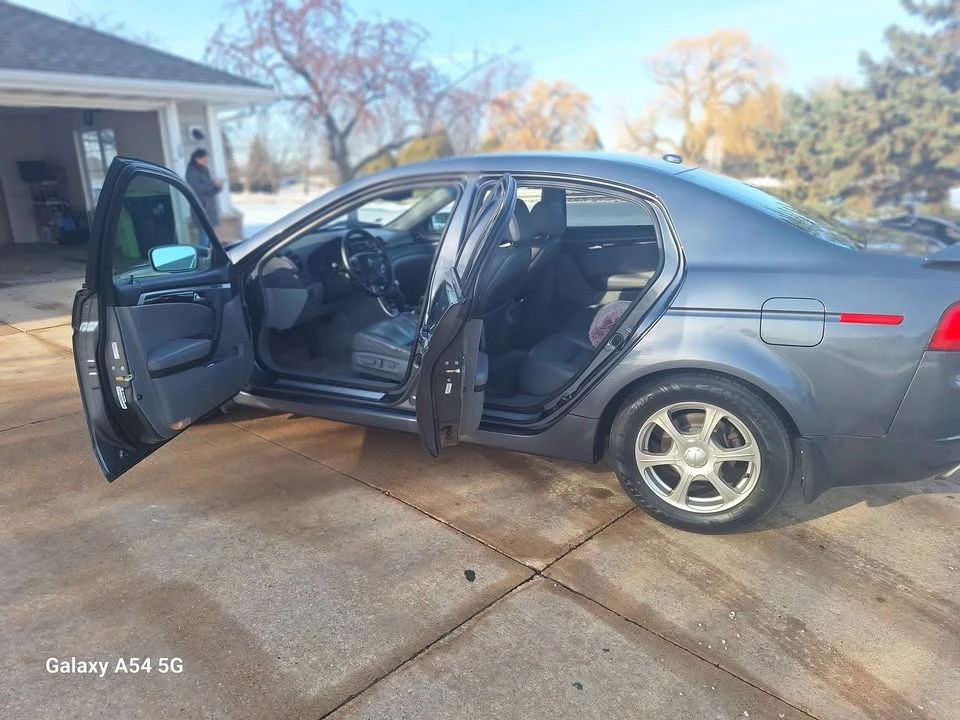 2005 Acura TL 3rd Gen - Image 17 of 18