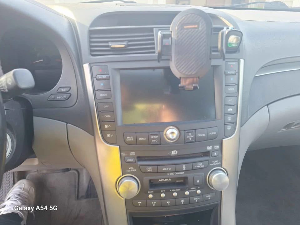 2005 Acura TL 3rd Gen - Image 10 of 18