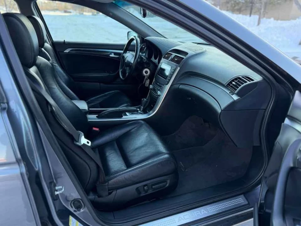 2005 Acura TL 3rd Gen - Image 11 of 20