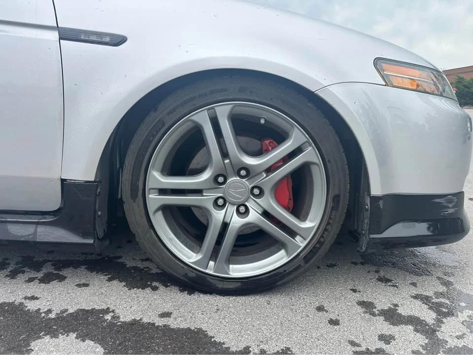 2005 Acura TL 3rd Gen - Image 10 of 17