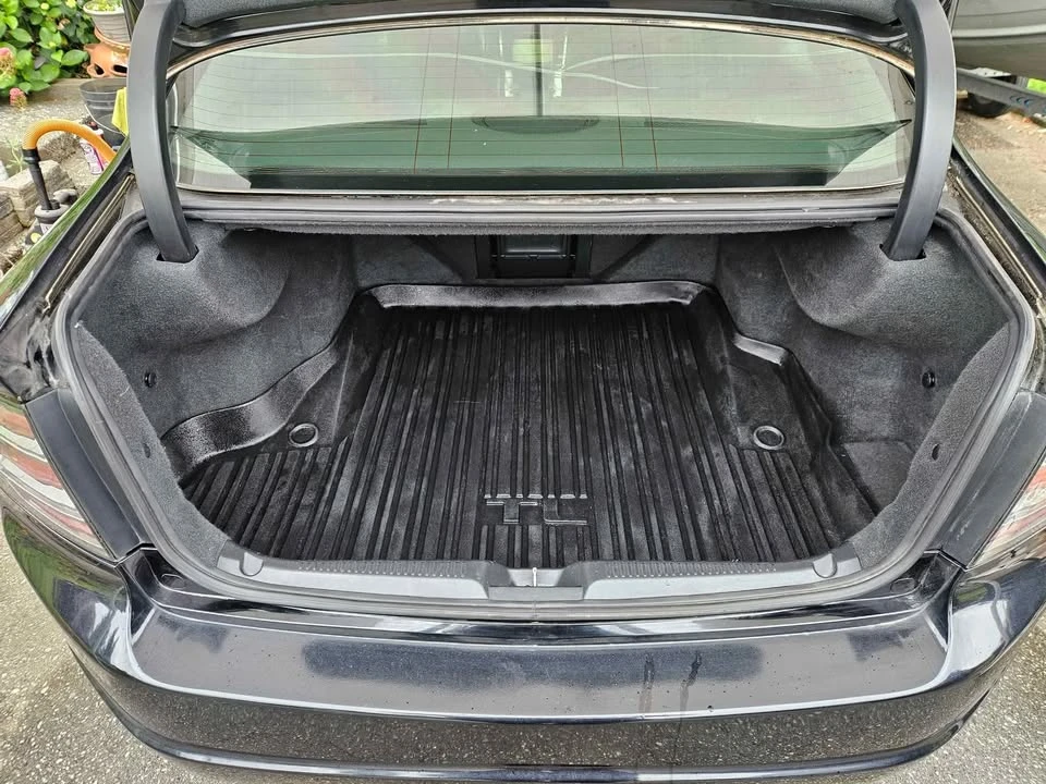 2005 Acura TL 3rd Gen - Image 5 of 9