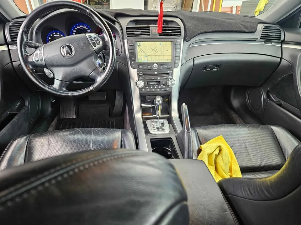 2005 Acura TL 3rd Gen - Image 6 of 9