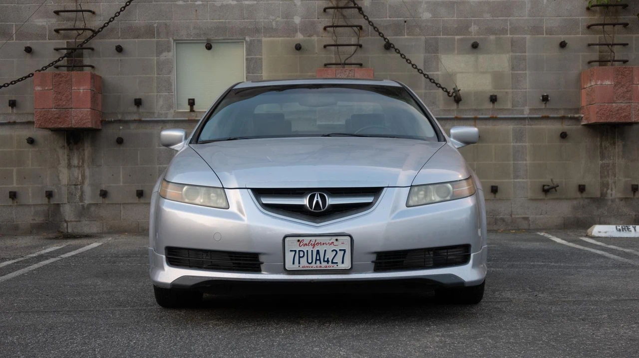 2005 Acura TL 3rd Gen - Image 8 of 31