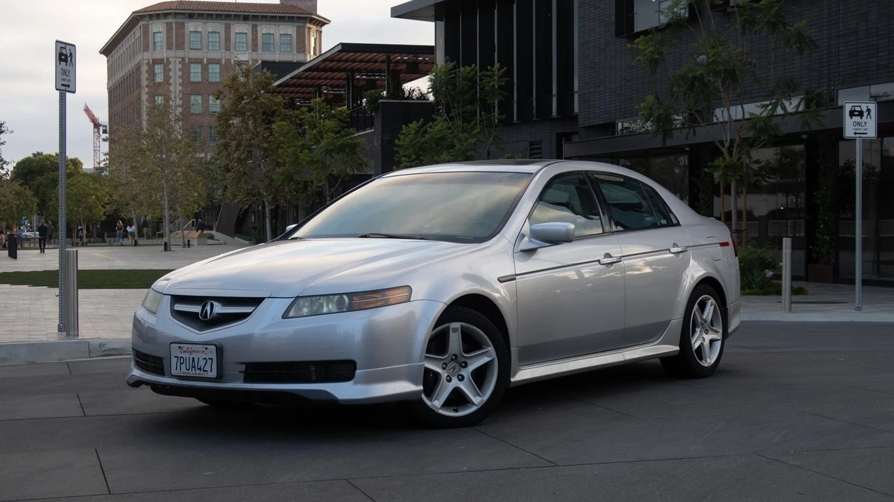 2005 Acura TL 3rd Gen - Image 10 of 31