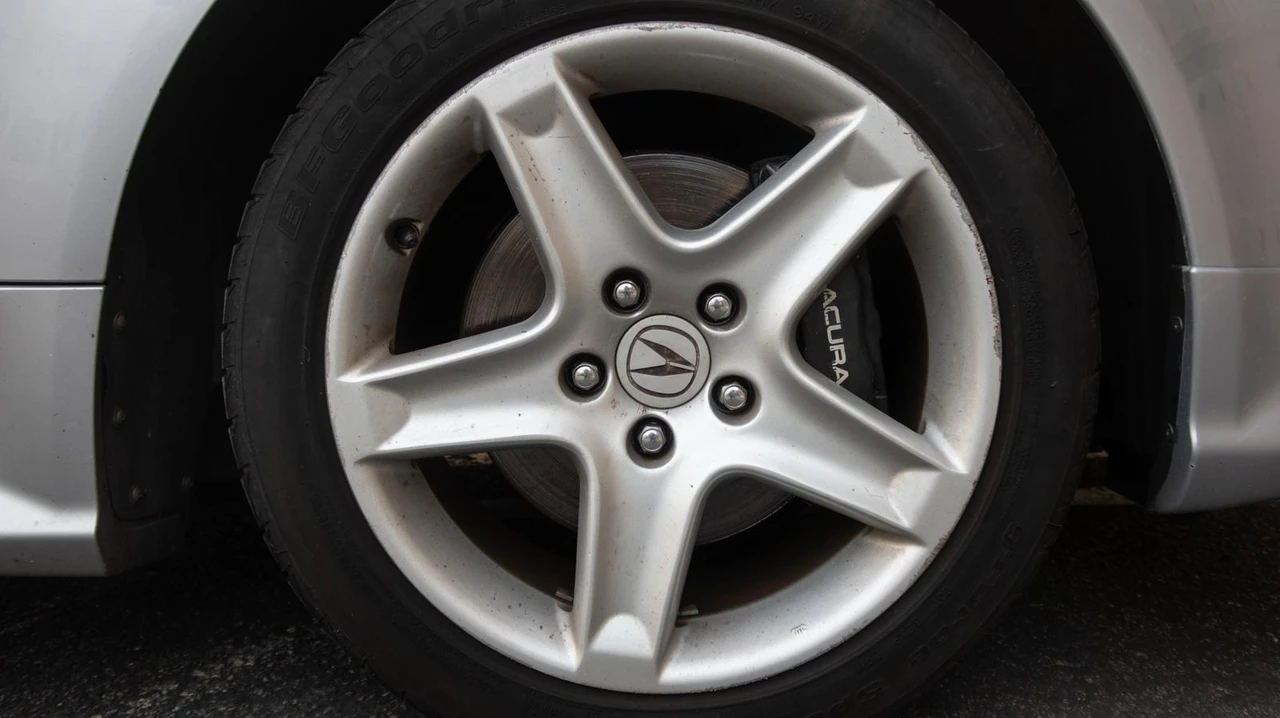 2005 Acura TL 3rd Gen - Image 28 of 31