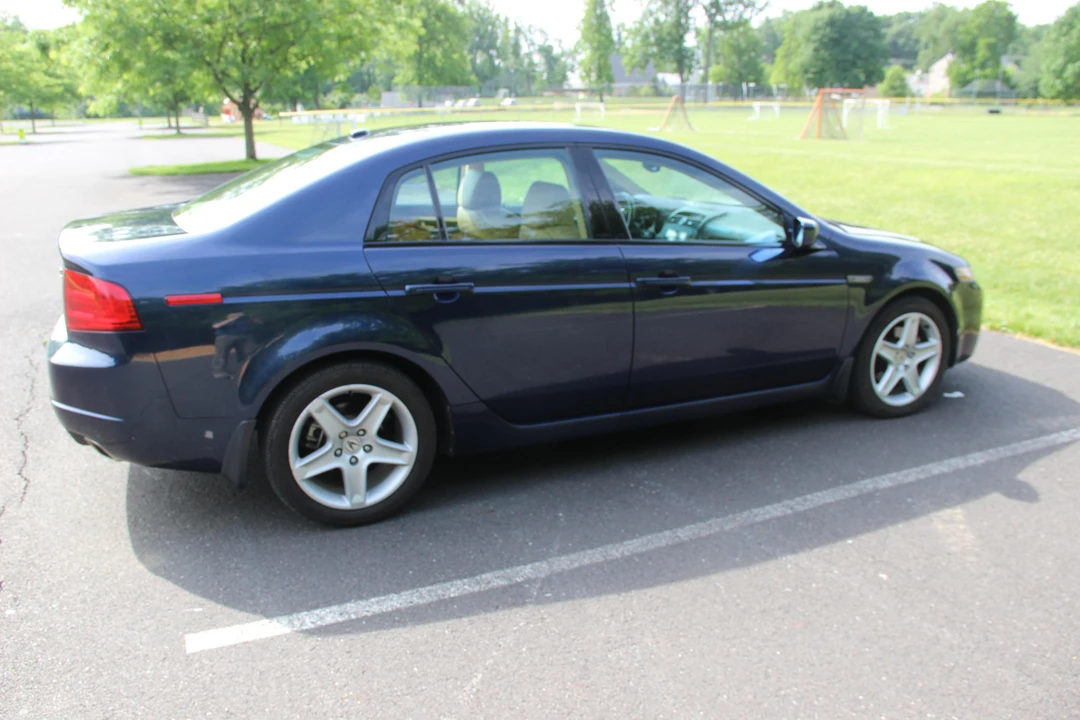 2005 Acura TL 3rd Gen - Image 19 of 31