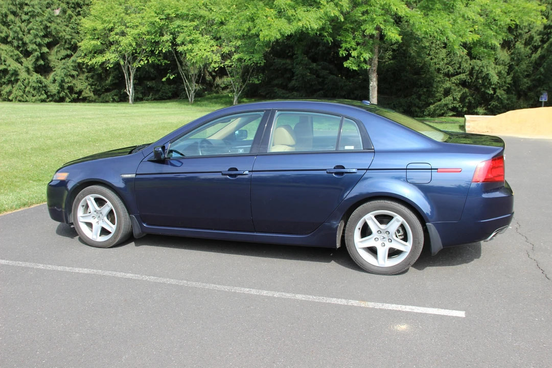 2005 Acura TL 3rd Gen - Image 11 of 31