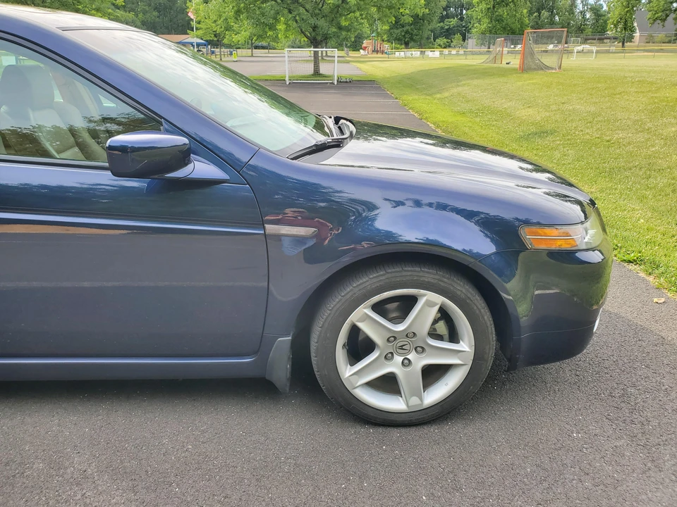 2005 Acura TL 3rd Gen - Image 28 of 31