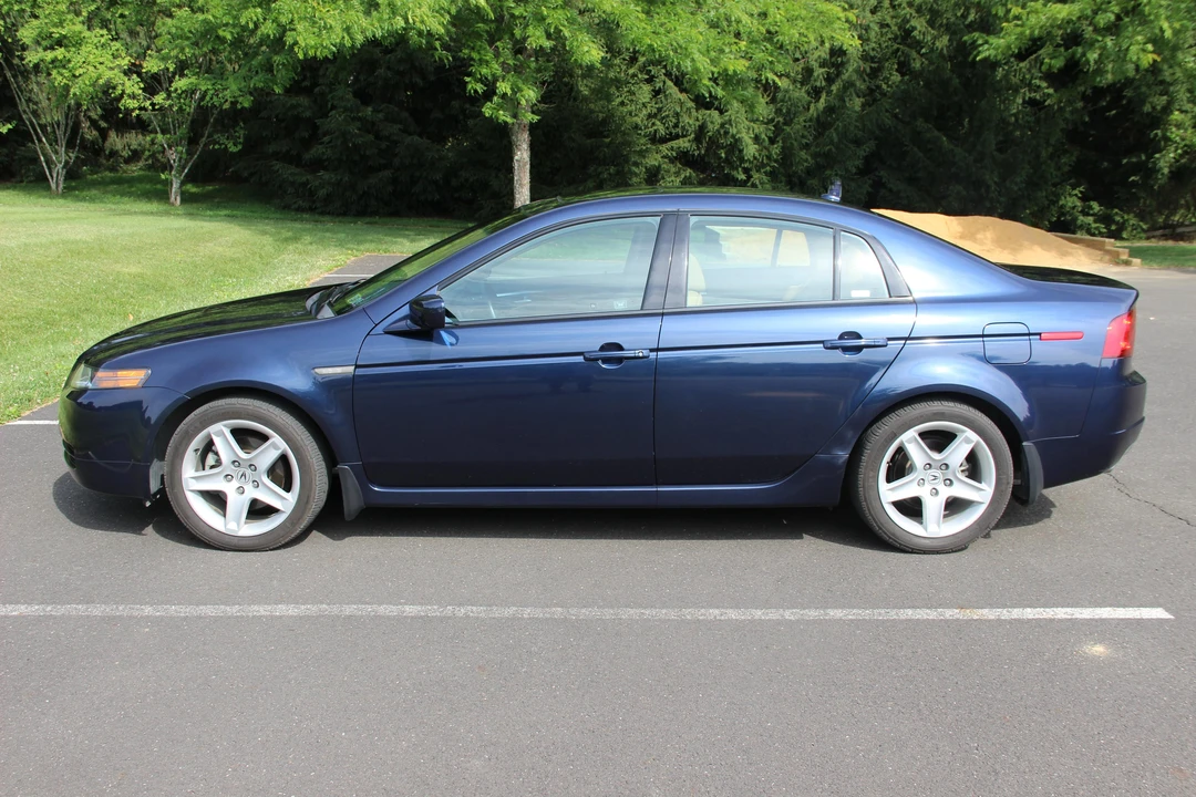 2005 Acura TL 3rd Gen - Image 10 of 31
