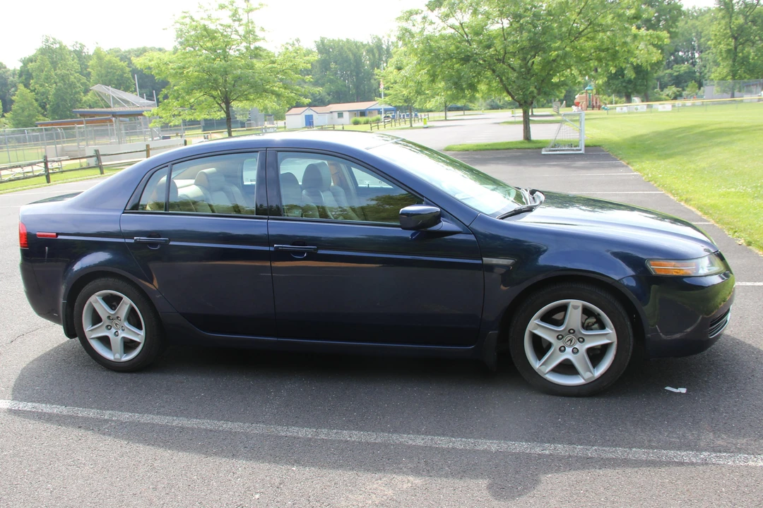 2005 Acura TL 3rd Gen - Image 3 of 31