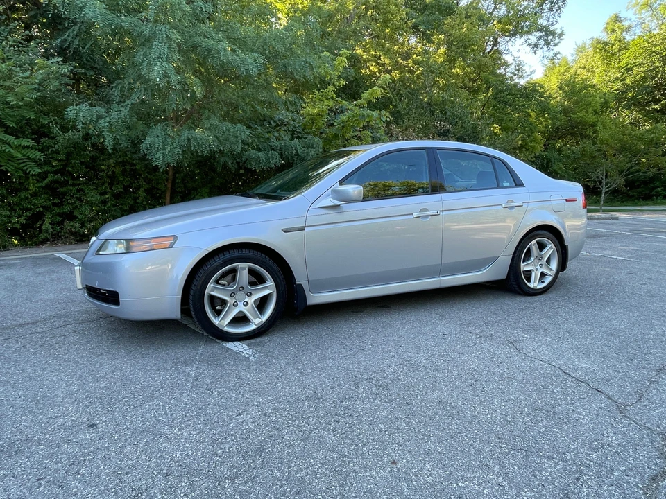 2005 Acura TL 3rd Gen - Image 9 of 31