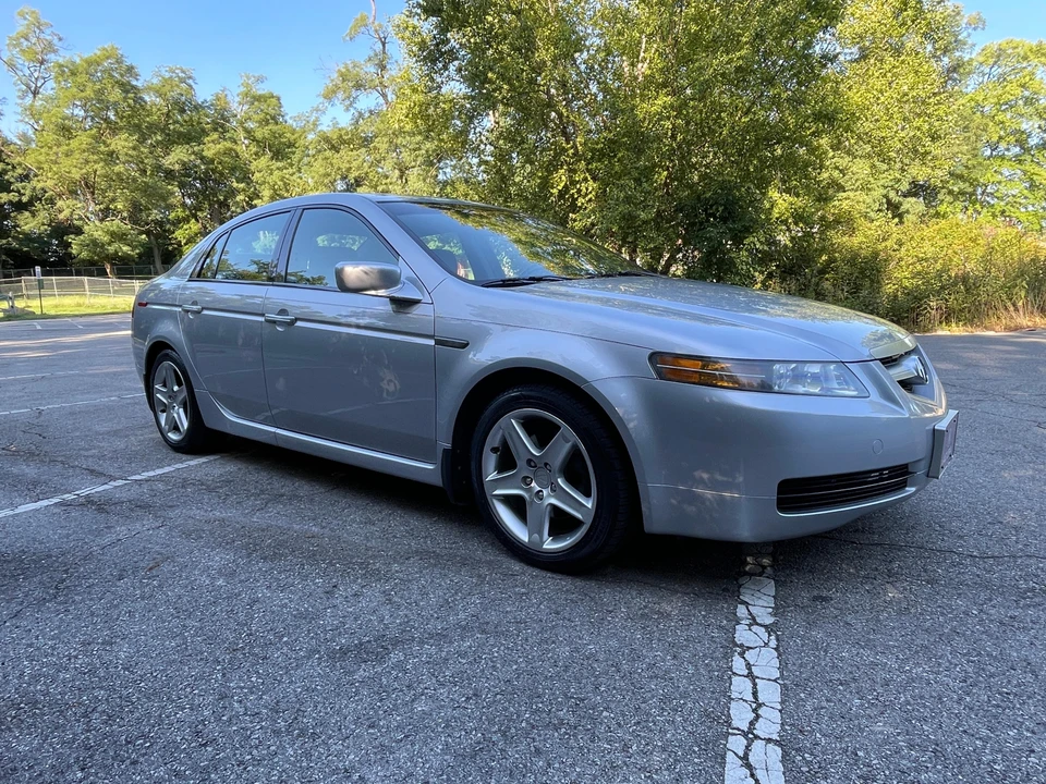 2005 Acura TL 3rd Gen - Image 15 of 31