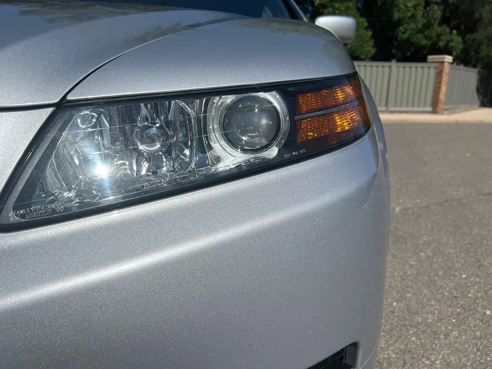2005 Acura TL 3rd Gen - Image 18 of 31