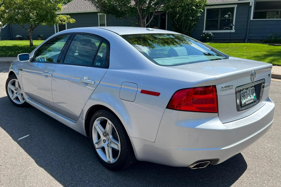 2005 Acura TL 3rd Gen - Image 4 of 31
