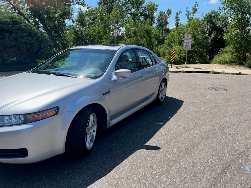 2005 Acura TL 3rd Gen - Image 19 of 31