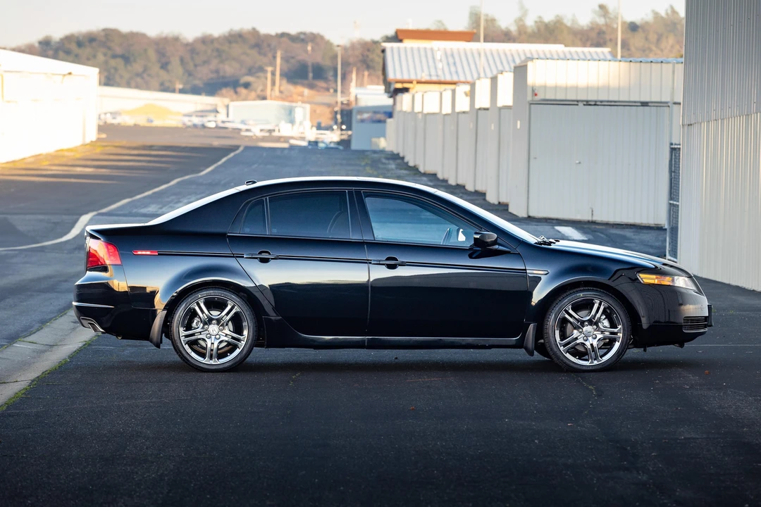 2005 Acura TL 3rd Gen - Image 31 of 31