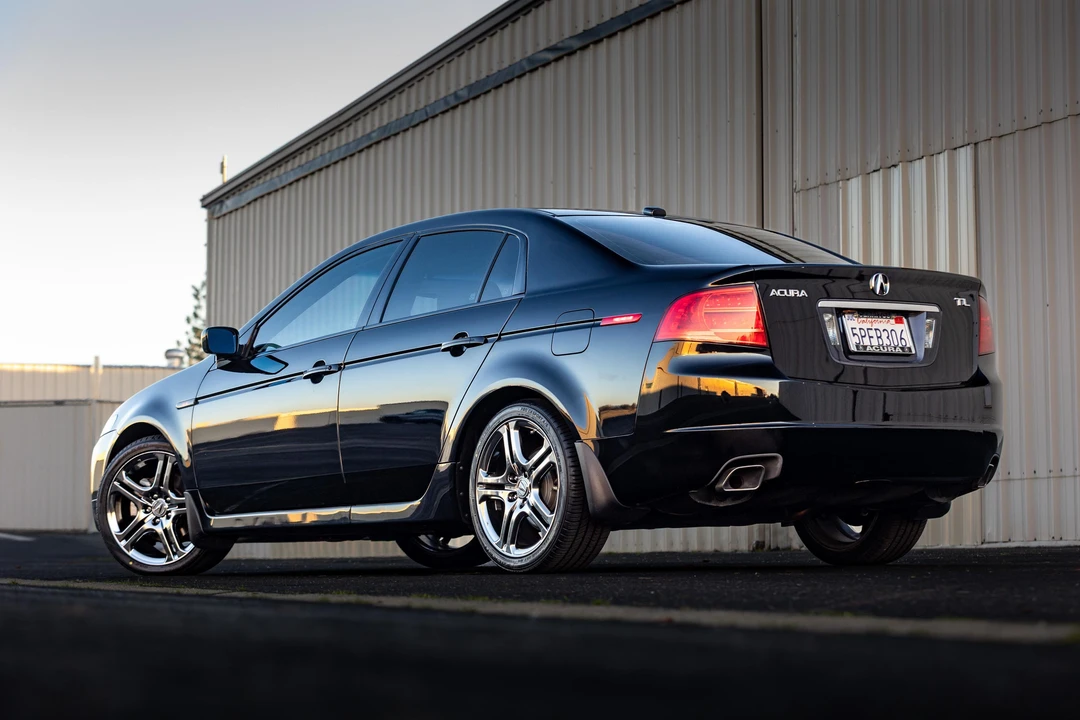 2005 Acura TL 3rd Gen - Image 21 of 31