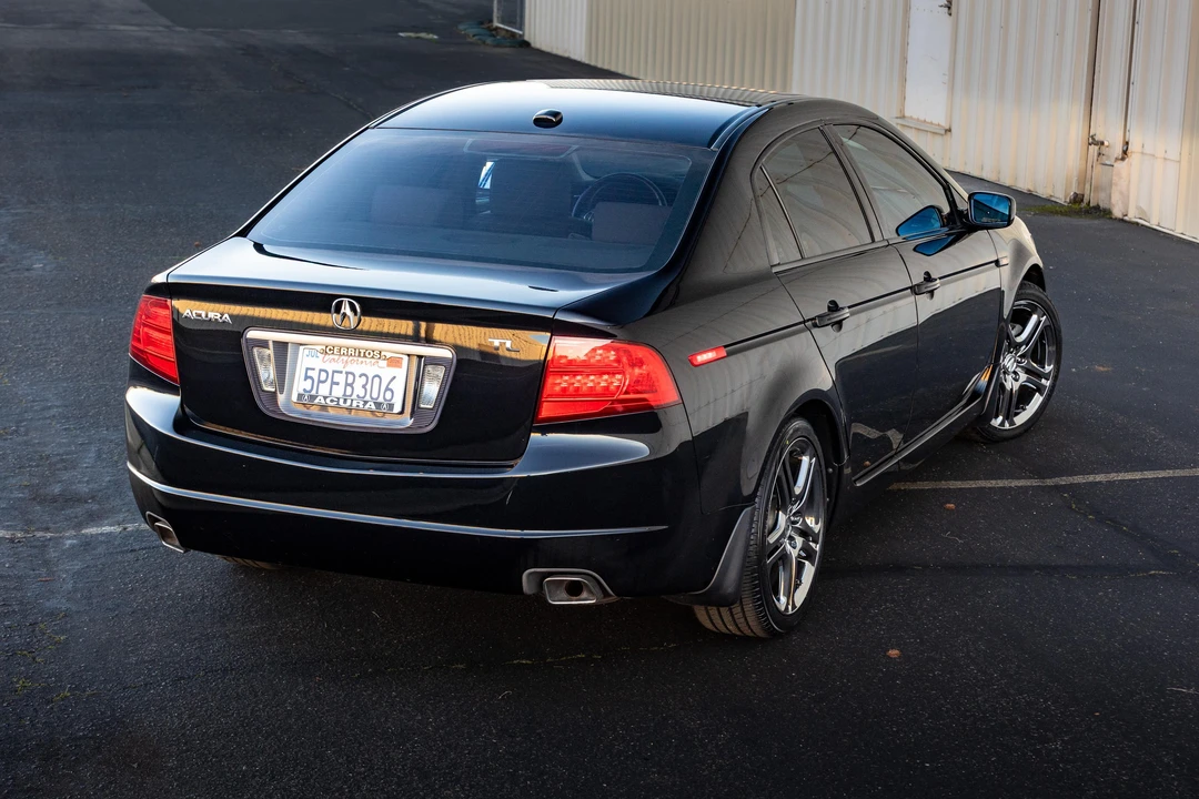 2005 Acura TL 3rd Gen - Image 27 of 31