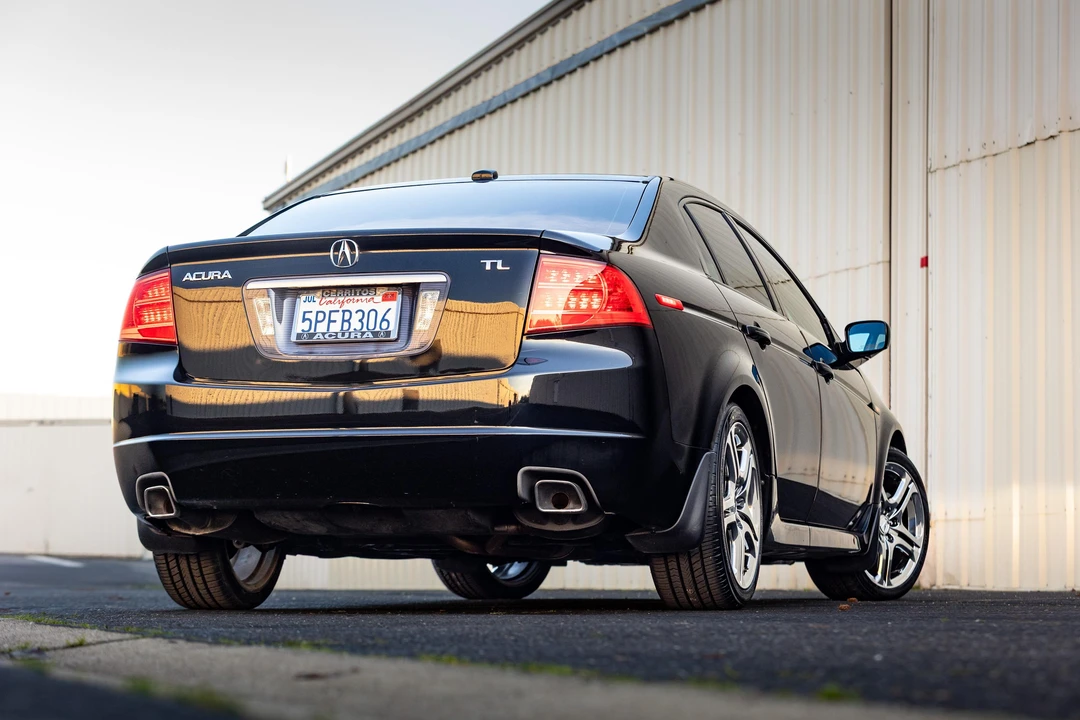 2005 Acura TL 3rd Gen - Image 26 of 31