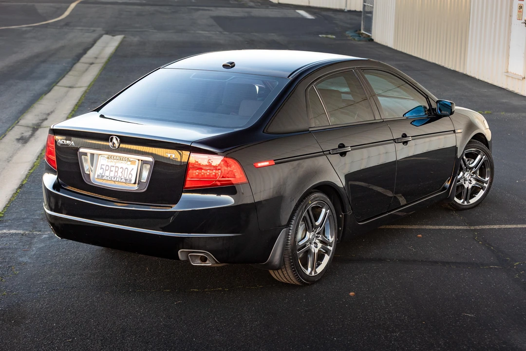 2005 Acura TL 3rd Gen - Image 28 of 31