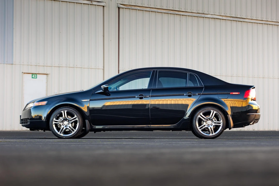 2005 Acura TL 3rd Gen - Image 19 of 31