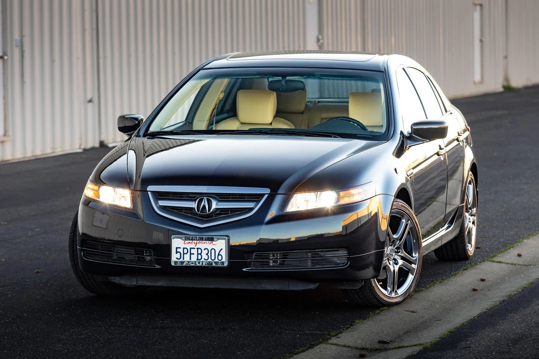 2005 Acura TL 3rd Gen - Image 10 of 31