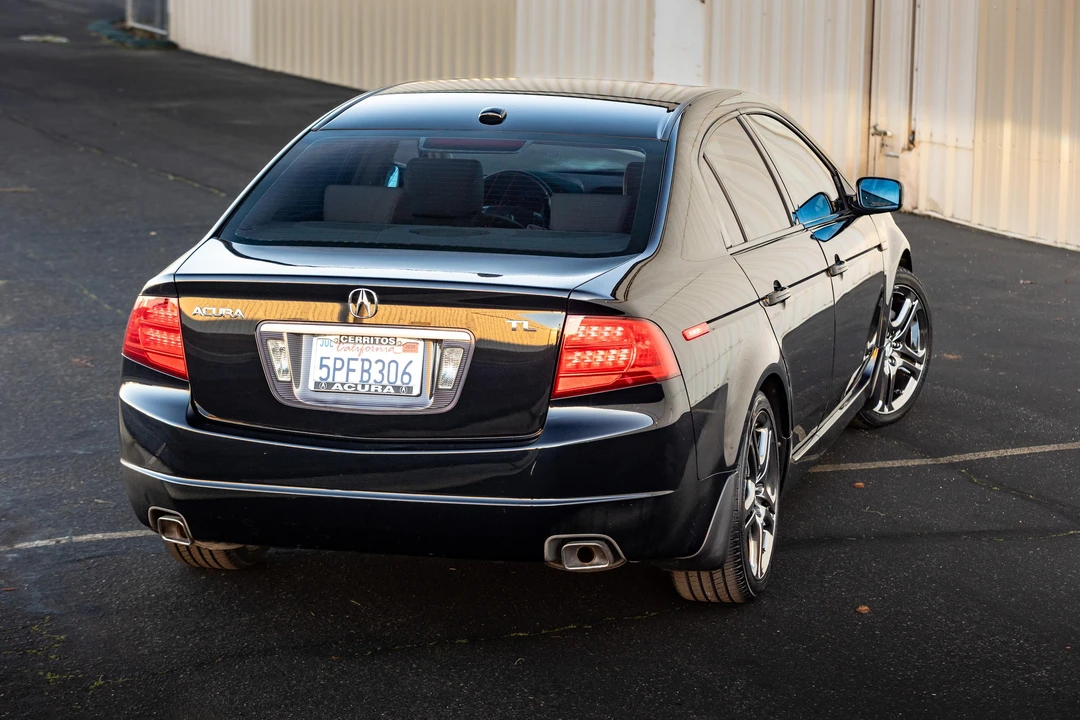 2005 Acura TL 3rd Gen - Image 25 of 31