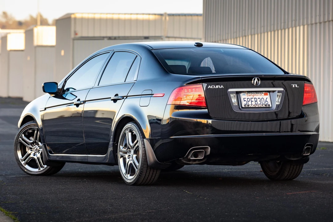2005 Acura TL 3rd Gen - Image 4 of 31