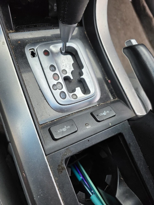 2005 Acura TL 3rd Gen - Image 19 of 31