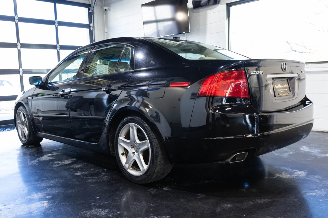 2005 Acura TL 3rd Gen - Image 9 of 21