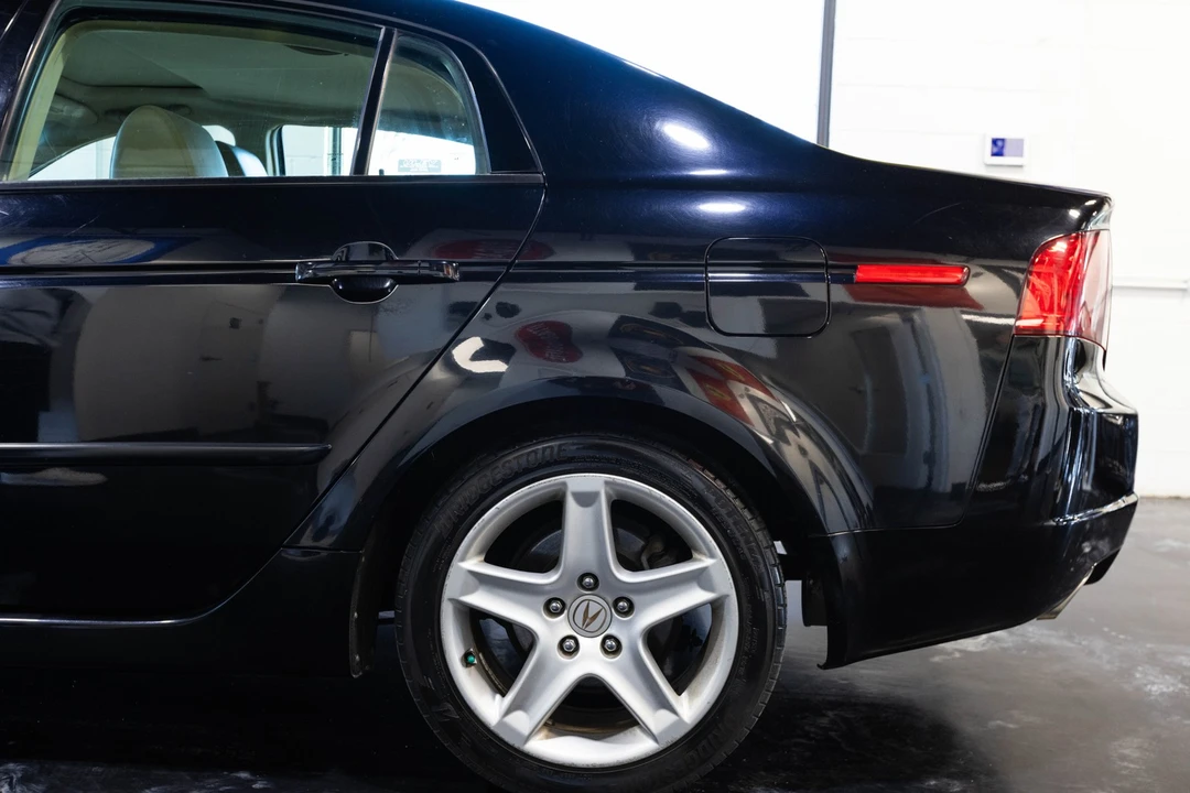 2005 Acura TL 3rd Gen - Image 7 of 21