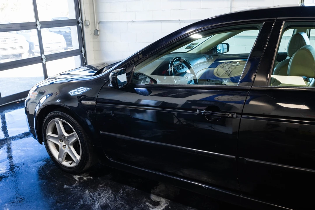 2005 Acura TL 3rd Gen - Image 3 of 21