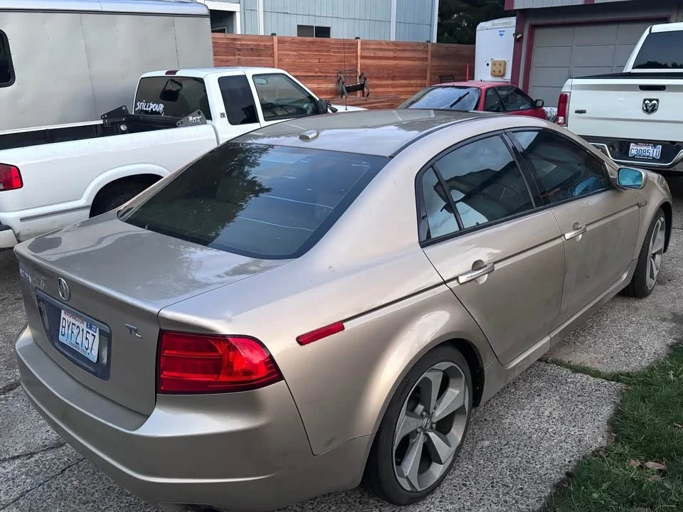 2005 Acura TL 3rd Gen - Image 2 of 4
