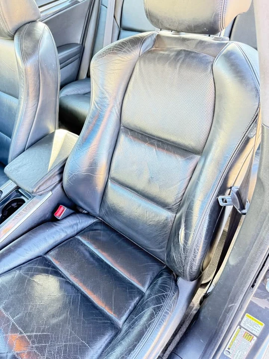 2005 Acura TL 3rd Gen - Image 7 of 16