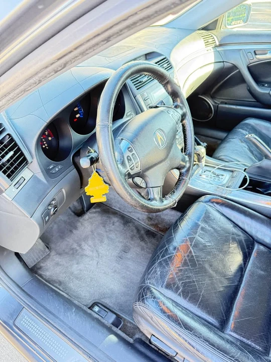 2005 Acura TL 3rd Gen - Image 6 of 16