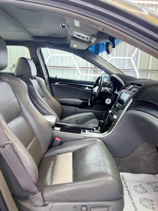 2005 Acura TL 3rd Gen - Image 13 of 13