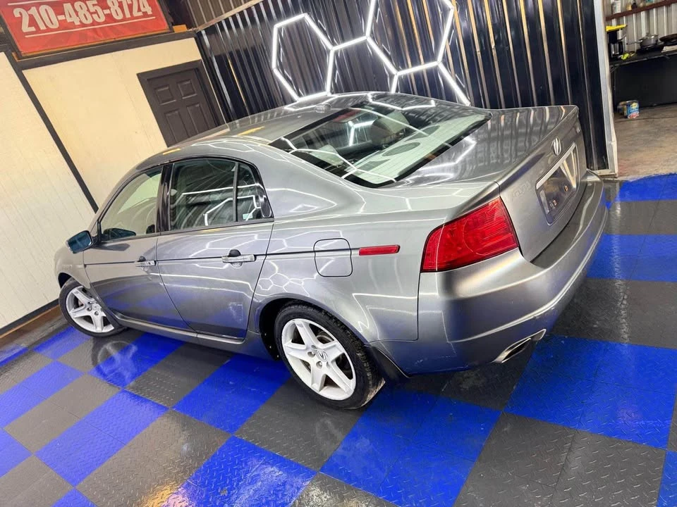 2005 Acura TL 3rd Gen - Image 4 of 13