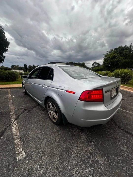 2005 Acura TL 3rd Gen - Image 2 of 8
