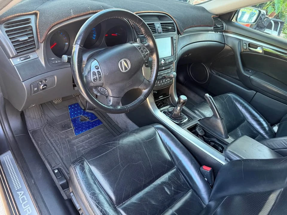 2005 Acura TL 3rd Gen - Image 7 of 8