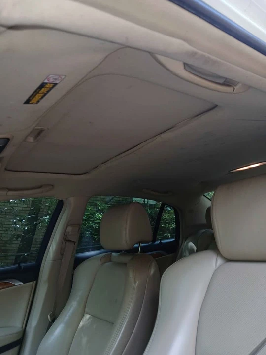 2005 Acura TL 3rd Gen - Image 11 of 19