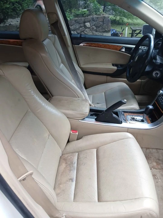 2005 Acura TL 3rd Gen - Image 3 of 19