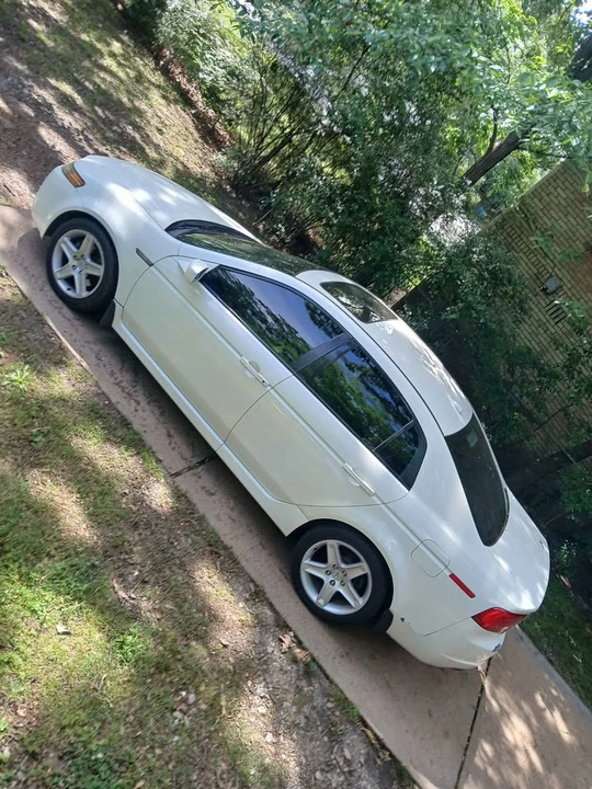 2005 Acura TL 3rd Gen - Image 16 of 19