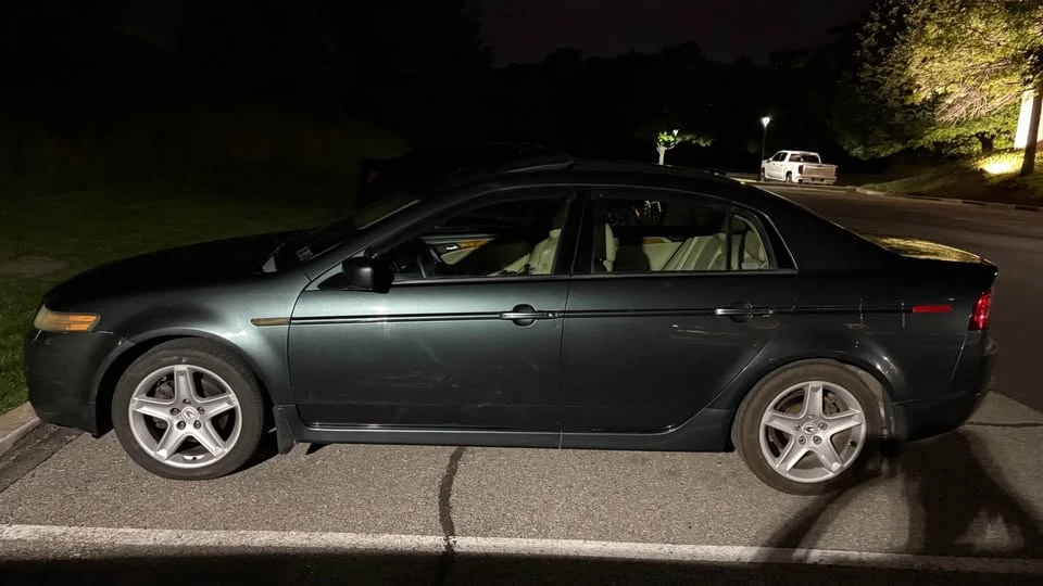 2005 Acura TL 3rd Gen - Image 12 of 14
