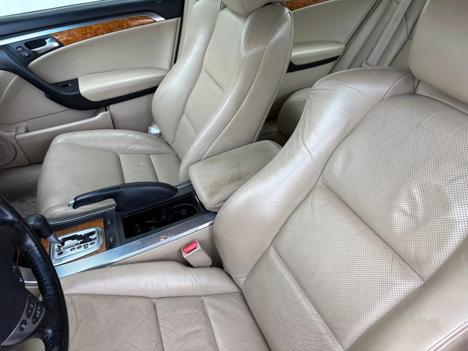 2005 Acura TL 3rd Gen - Image 4 of 14