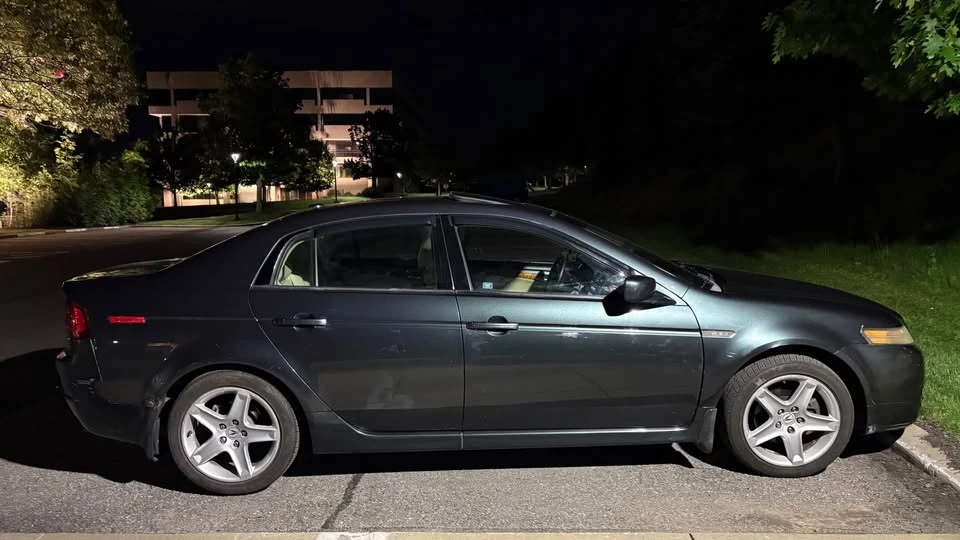 2005 Acura TL 3rd Gen - Image 13 of 14