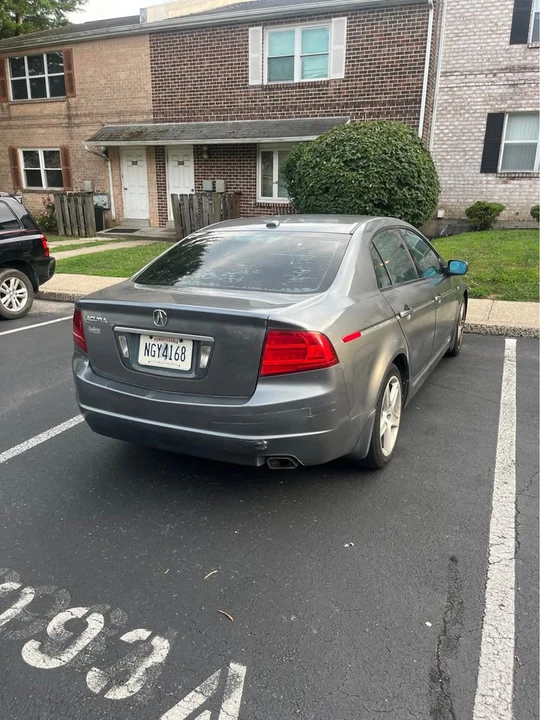 2005 Acura TL 3rd Gen - Image 2 of 10