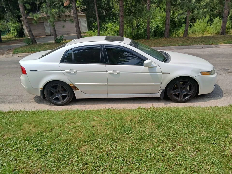 2005 Acura TL 3rd Gen - Image 4 of 7